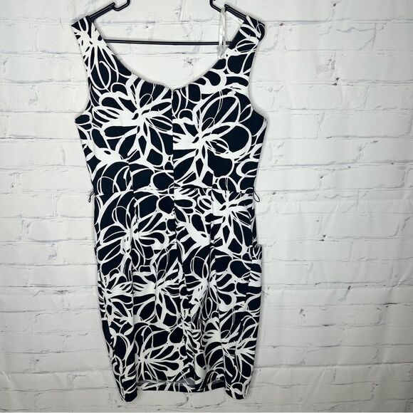 Dress Barn size 12 black & white dress - Picture 3 of 7